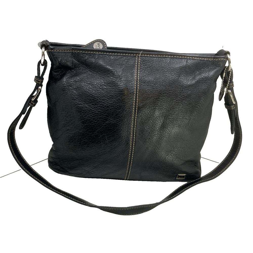The Sak Black Shoulder Strap Pebbled Leather Soft Purse Bag